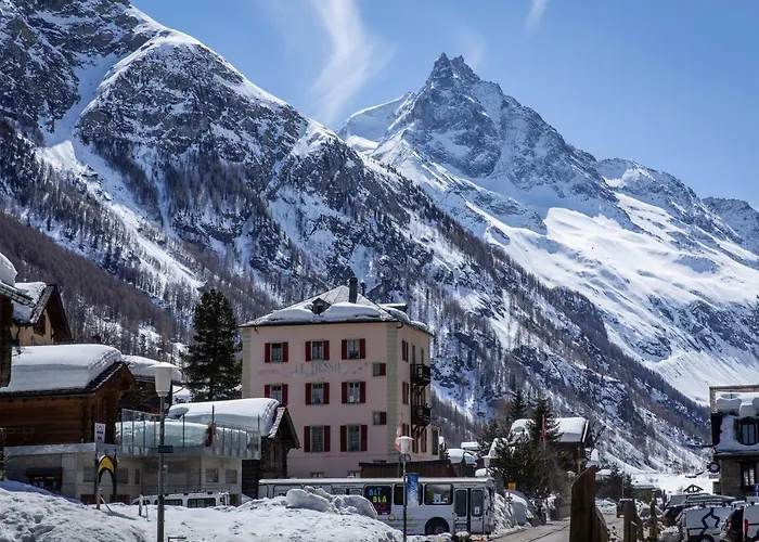 Hotel Le Besso - Swiss Romantic Lodge Zinal